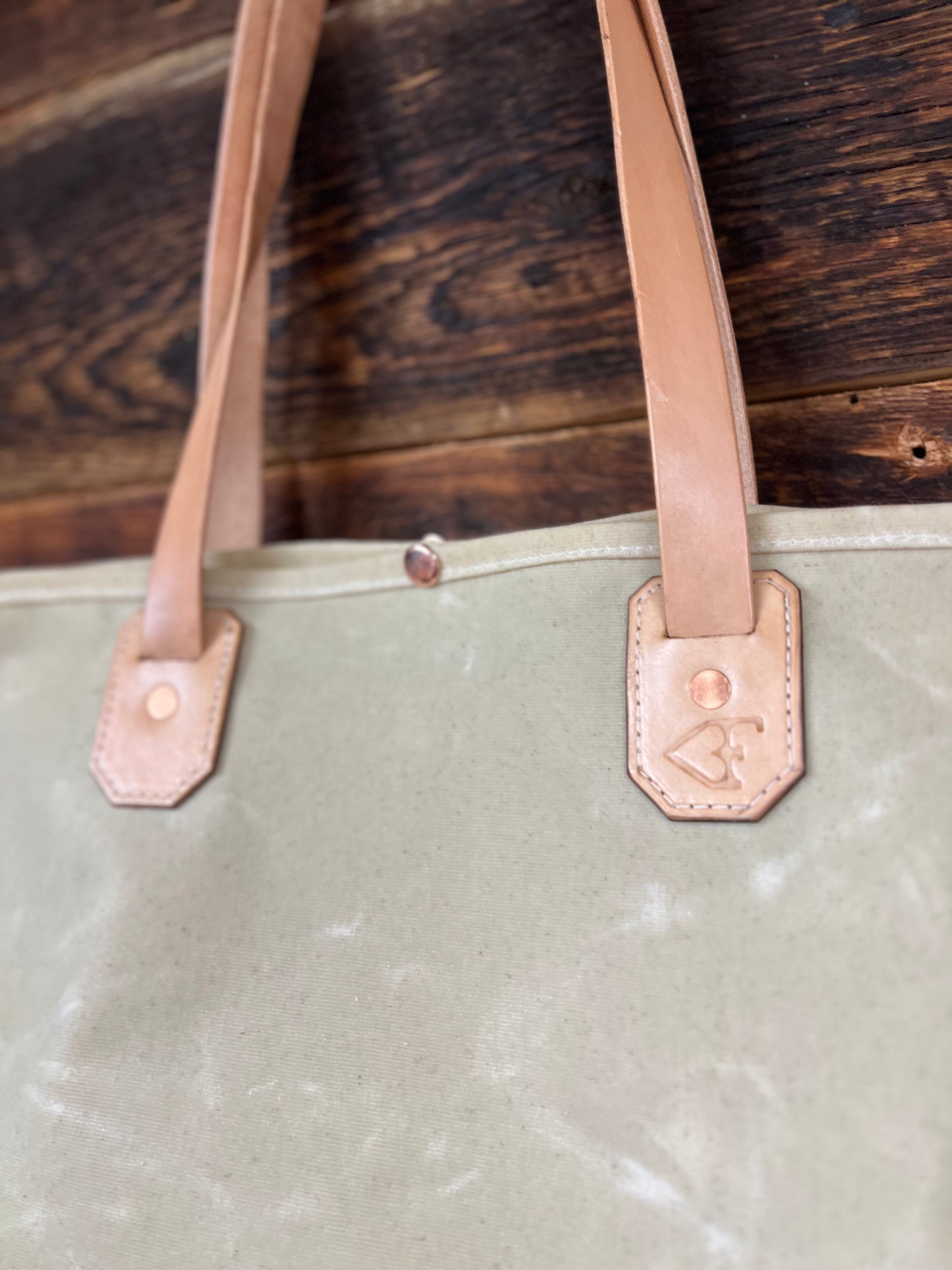 Harvester Tote