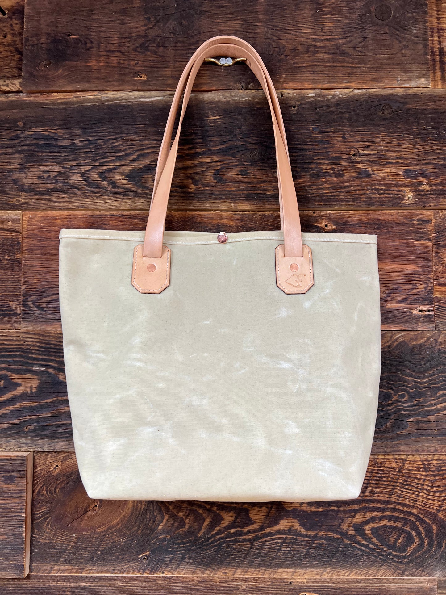 Harvester Tote