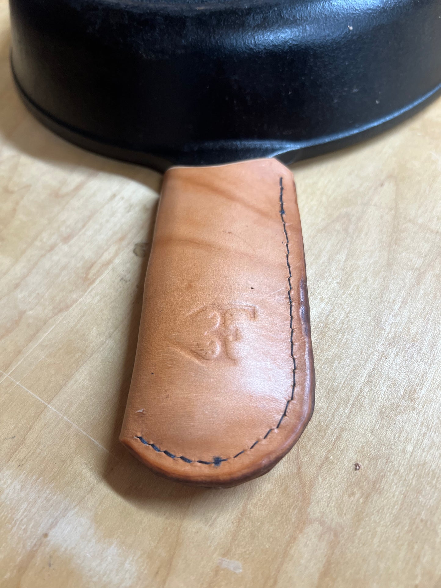 Cast Iron Pan Handle Shield